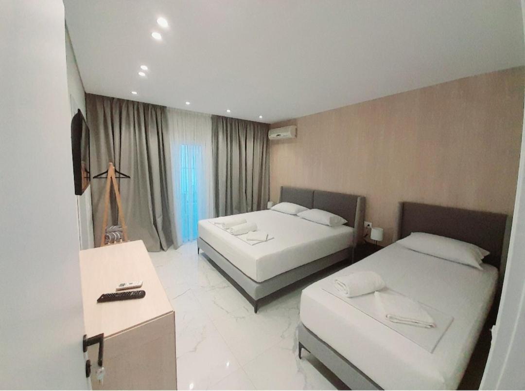 Gb Rooms Ksamil Phòng bức ảnh