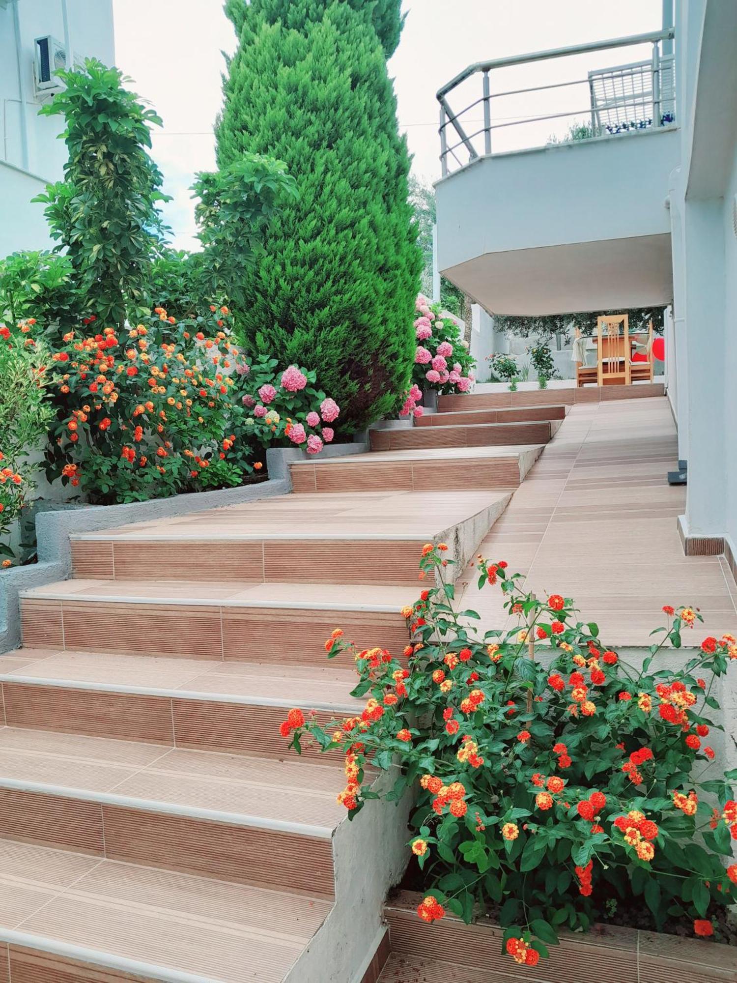 Gb Rooms Ksamil Phòng bức ảnh